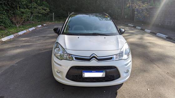 CITROËN C3 1.2 PURE TECH FLEX ATTRACTION MANUAL